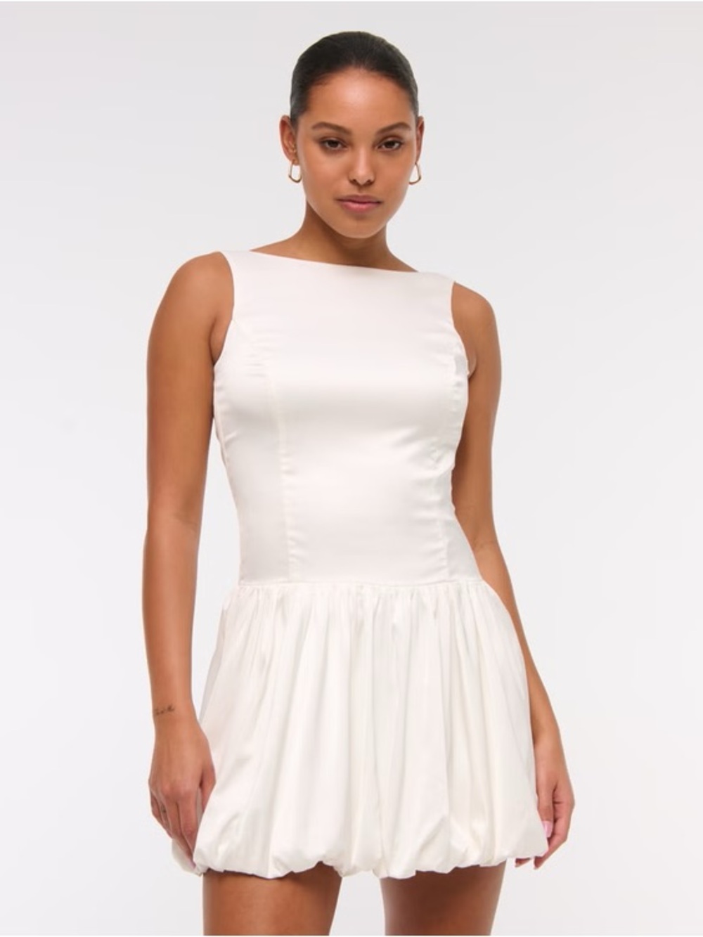 Abercrombie & Fitch Pearl Women's
High-Neck Bubble Hem Mini Dress Size XS - NEW